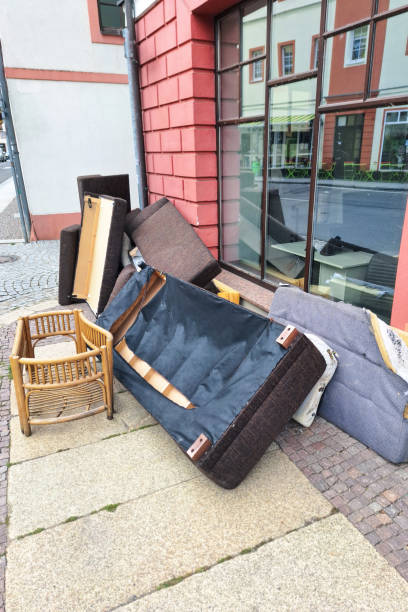 Best Electronics and E-Waste Disposal  in Schaumburg, IL
